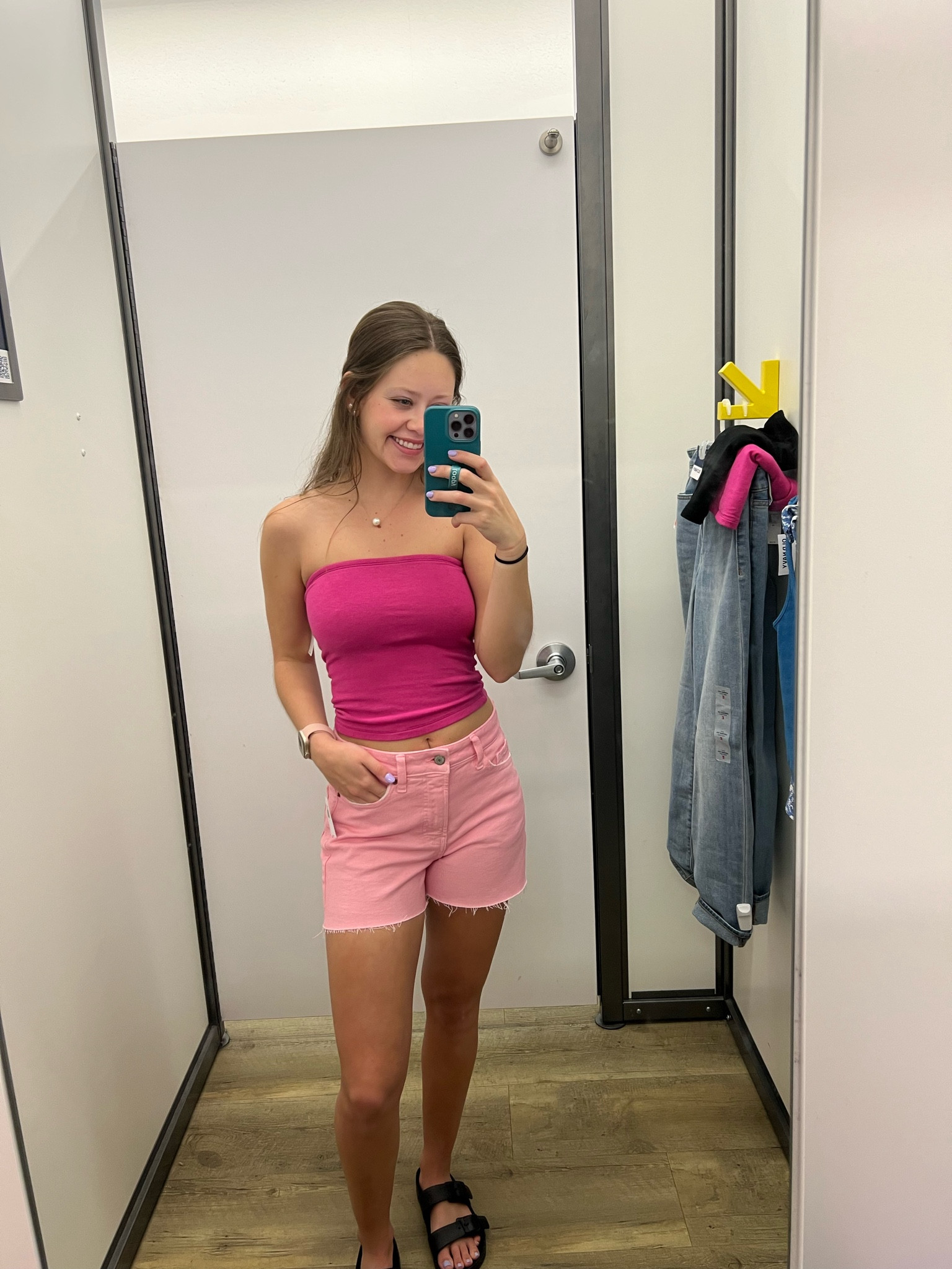 Old Navy spring & summer finds! Wearing a size M in the top and a 2 in the bottoms! 

#LTKstyletip #LTKSeasonal #LTKfit