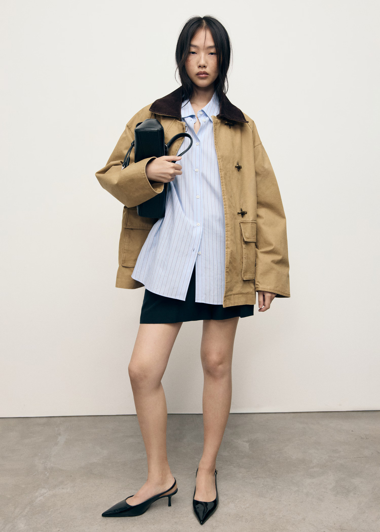 Oversized parka with contrasting collar | MANGO (UK)