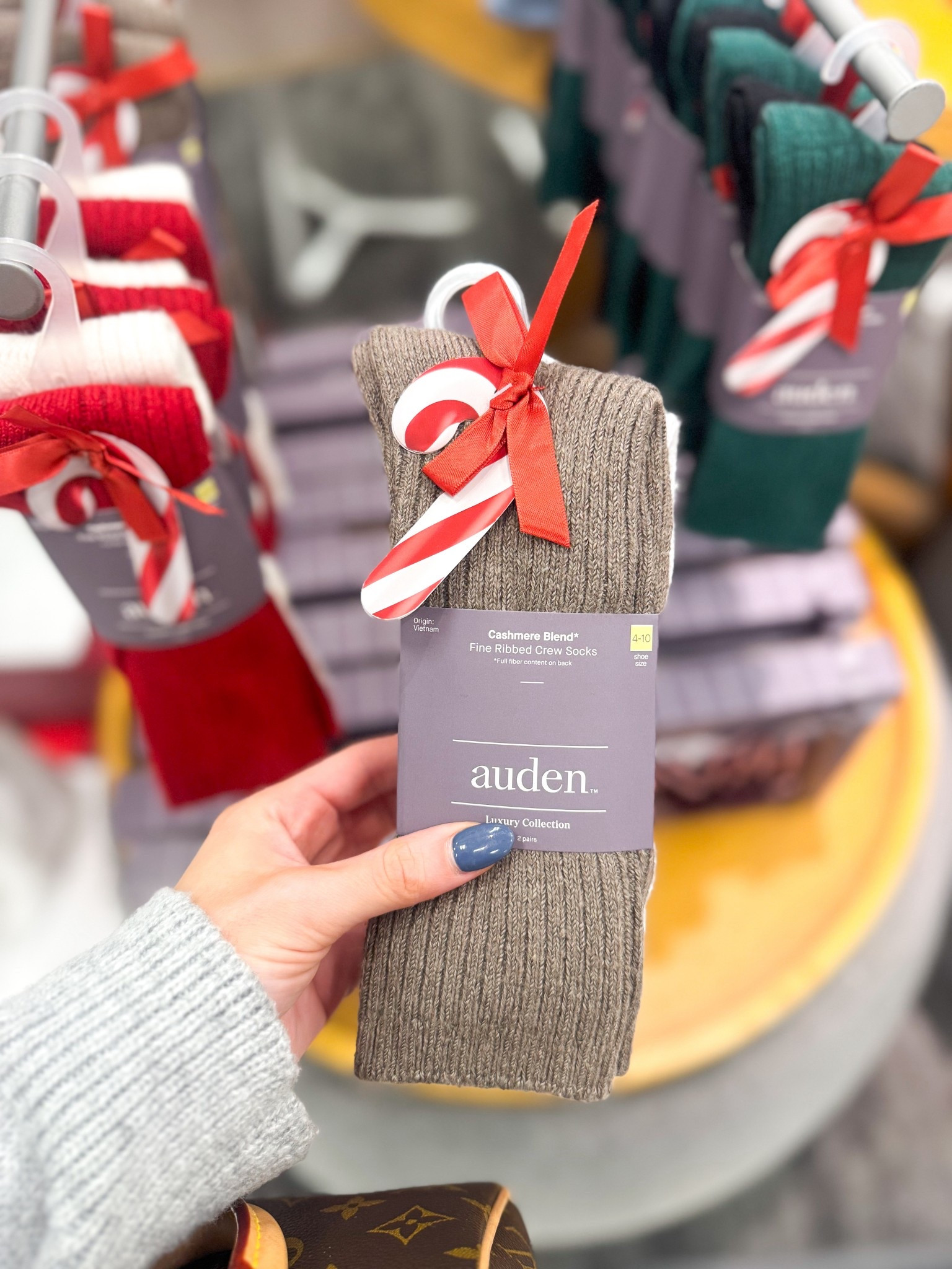 Obsessed with these socks 

#LTKootd #LTKHoliday #LTKGiftGuide