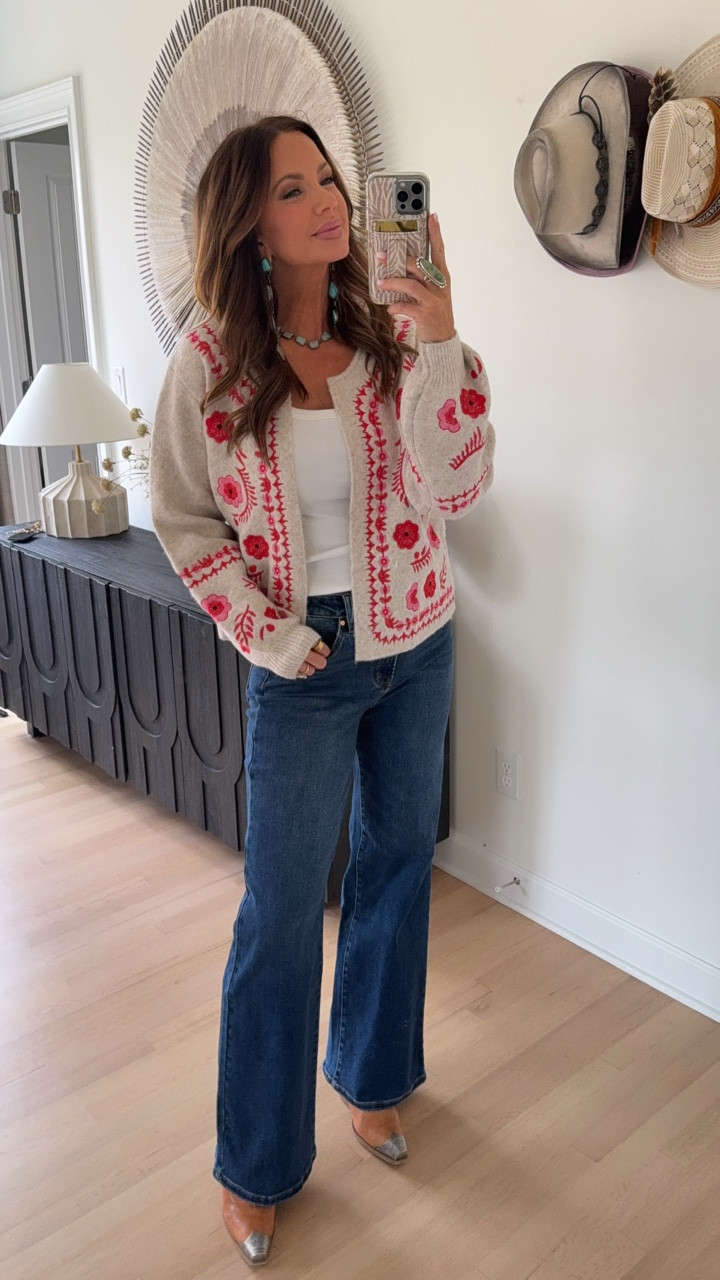 code betsy15 works for avara for new customers ♥️ i’m wearing a medium top and 28 jeans.

#LTKStyleTip

#LTKGiftGuide #LTKSaleAlert #LTKFindsUnder100