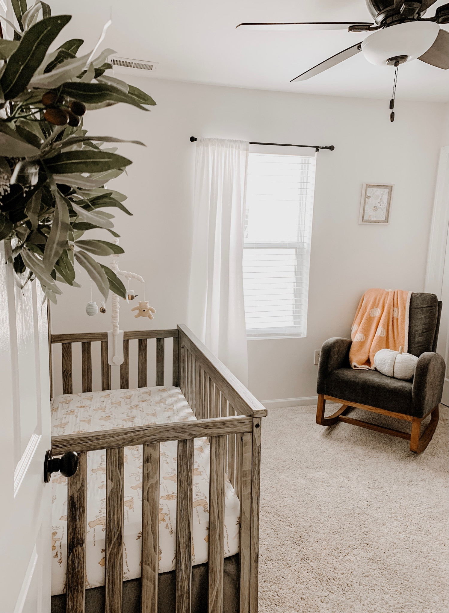 Our rocking chair is now 60% off!



#LTKbaby #LTKbump #LTKSeasonal