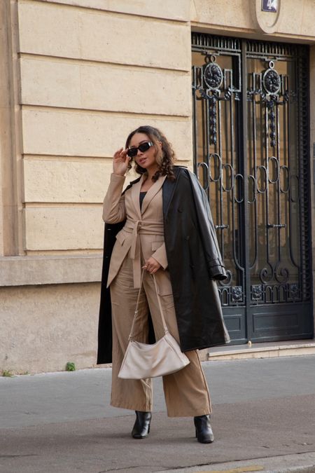 Fall OOTD in Paris 

🔗Belted blazer, trench coat, sunglasses form Amazon Fashion

🔗Wide leg trousers from Madewell

🔗Bandeau bralette from SKIMS

🔗Black boots from Franco Sarto

#LTKSeasonal #LTKstyletip #LTKsalealert