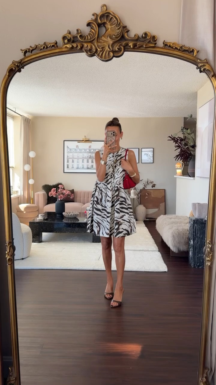 Prettiest animal print mini that’s totally giving Ganni, love this one for embracing fall in the warmer climates! Use code FALL for up to 25% off!

#LTKSeasonal #LTKstorytime #LTKOver40