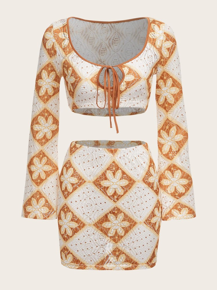 SHEIN Floral Print Tie Front Hollow Out Crop Top & Bodycon Skirt | SHEIN