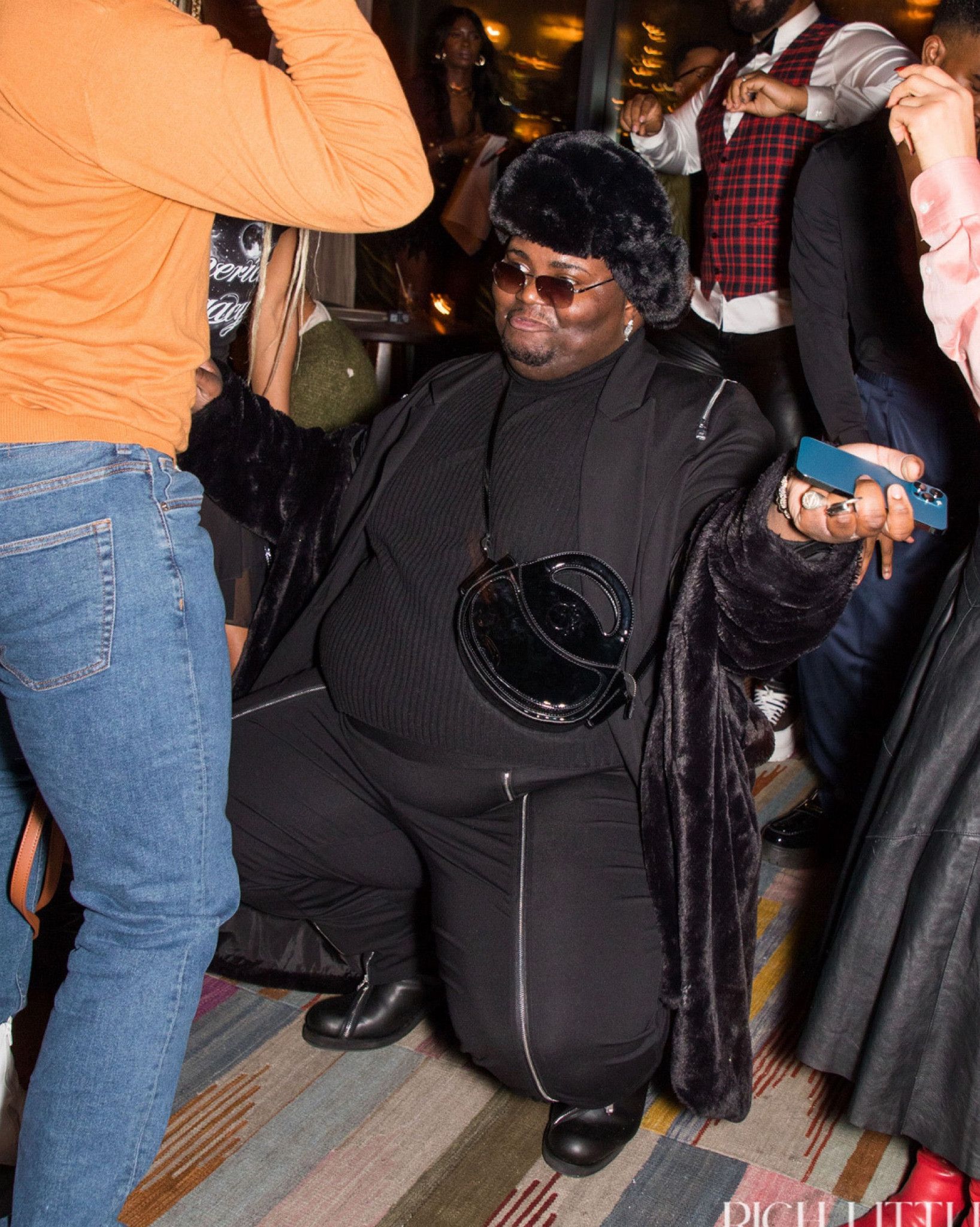 Zip It 🤐 Essence GU x Rich Little Broke Girls 2022 Holiday Party 🎄#LTKHoliday #bigandtall #plussize

#LTKmens #LTKcurves