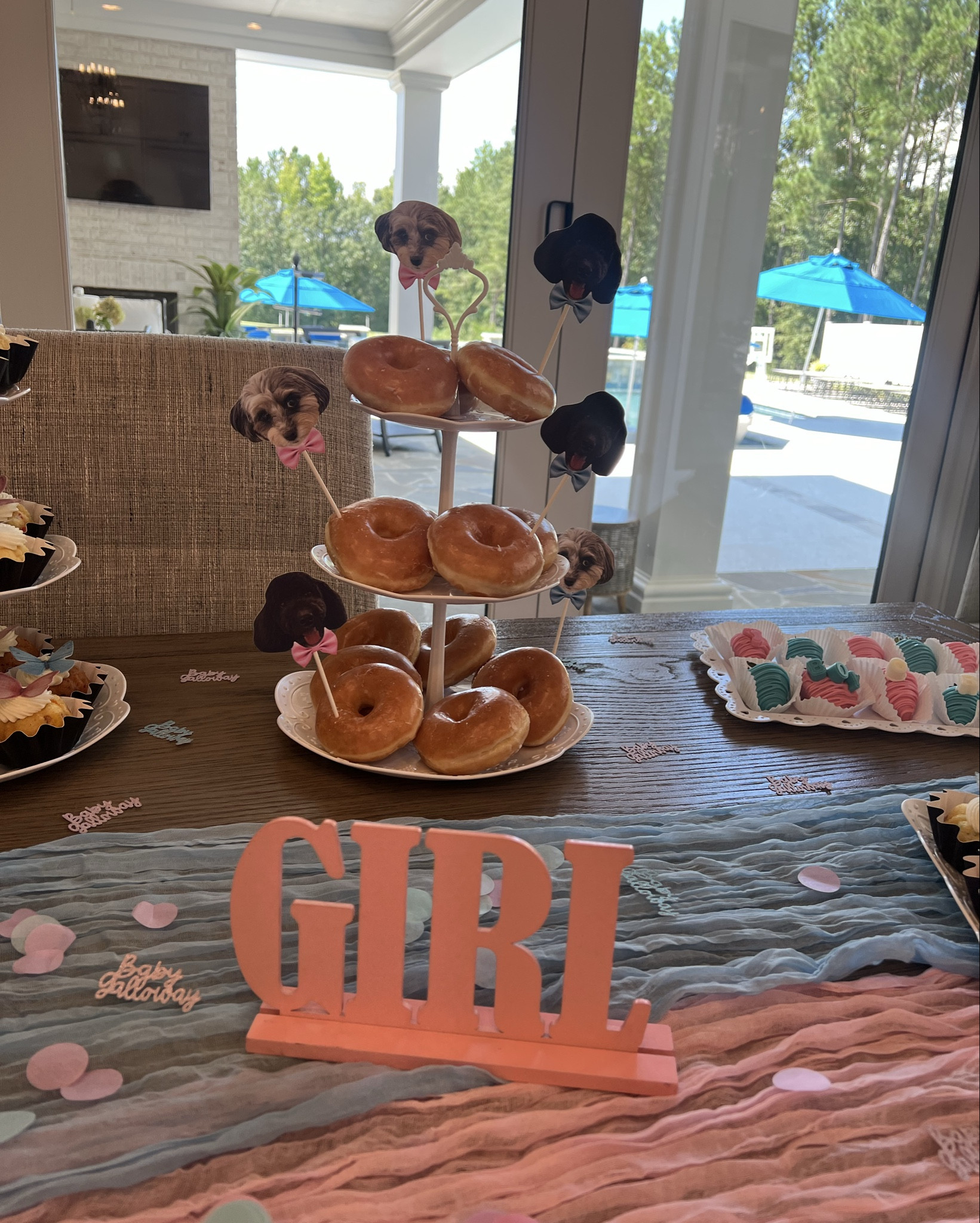 boy and girl wooden sign 