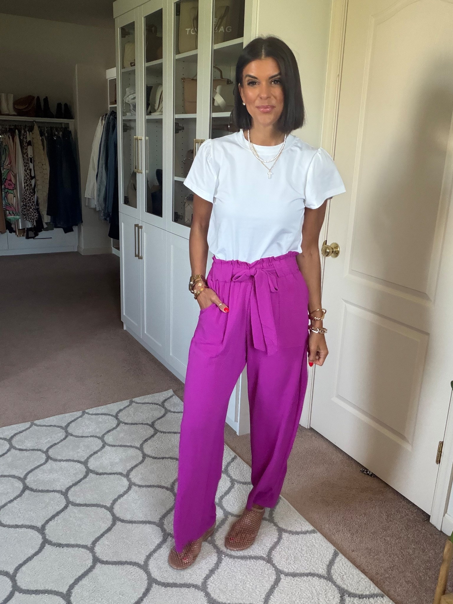 I’m 5’5 and in size in pants, size xs in tee 

#LTKgrwm #LTKootd #LTKSeasonal