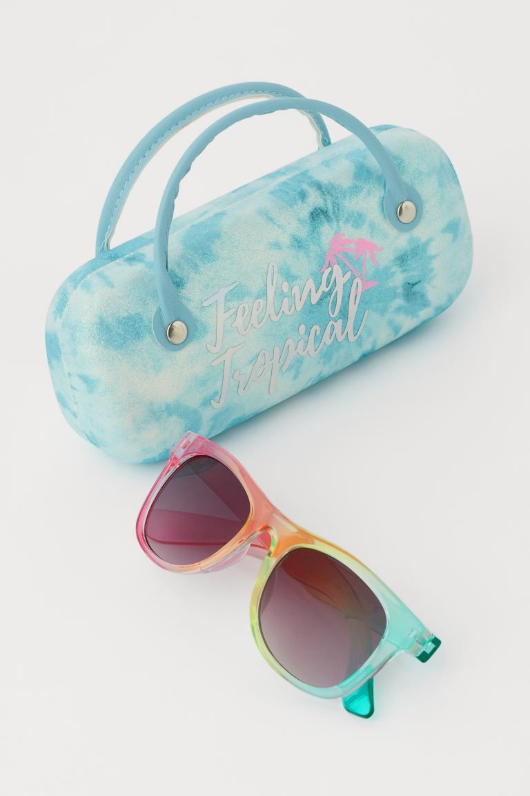 Plastic sunglasses in vibrant colors with tinted, UV-protective lenses. Matching hard case with h... | H&M (US + CA)