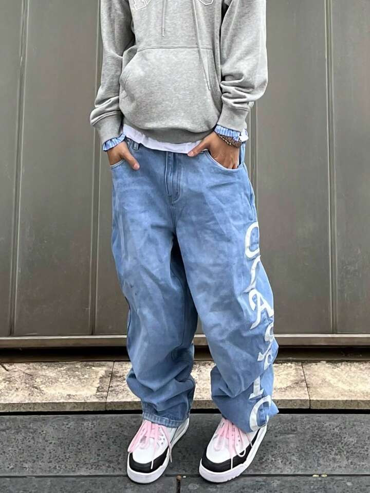 Manfinity EMRG Men's Loose Fit Denim Jeans With Letter Print | SHEIN