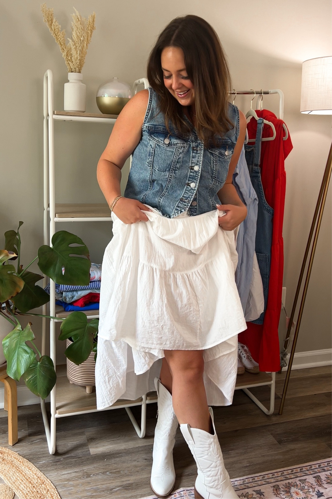 4th of July Outfit Inspo 🇺🇸
Love this denim vest (M) & maxi skirt (L) because they both can me styled so many ways 

#LTKFindsUnder50 #LTKSeasonal #LTKStyleTip