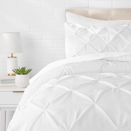 AmazonBasics Pinch Pleat Comforter Bedding Set, Twin, Bright White | Amazon (US)