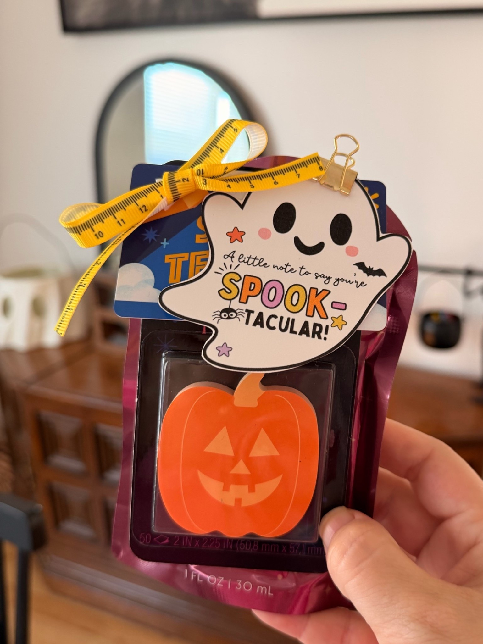 A cute affordable $5 gift idea using spooky themed post it notes 😍 tell a teacher you are awesome even with the smallest yet cutest idea

#LTKmomlife #LTKSeasonal #LTKHome