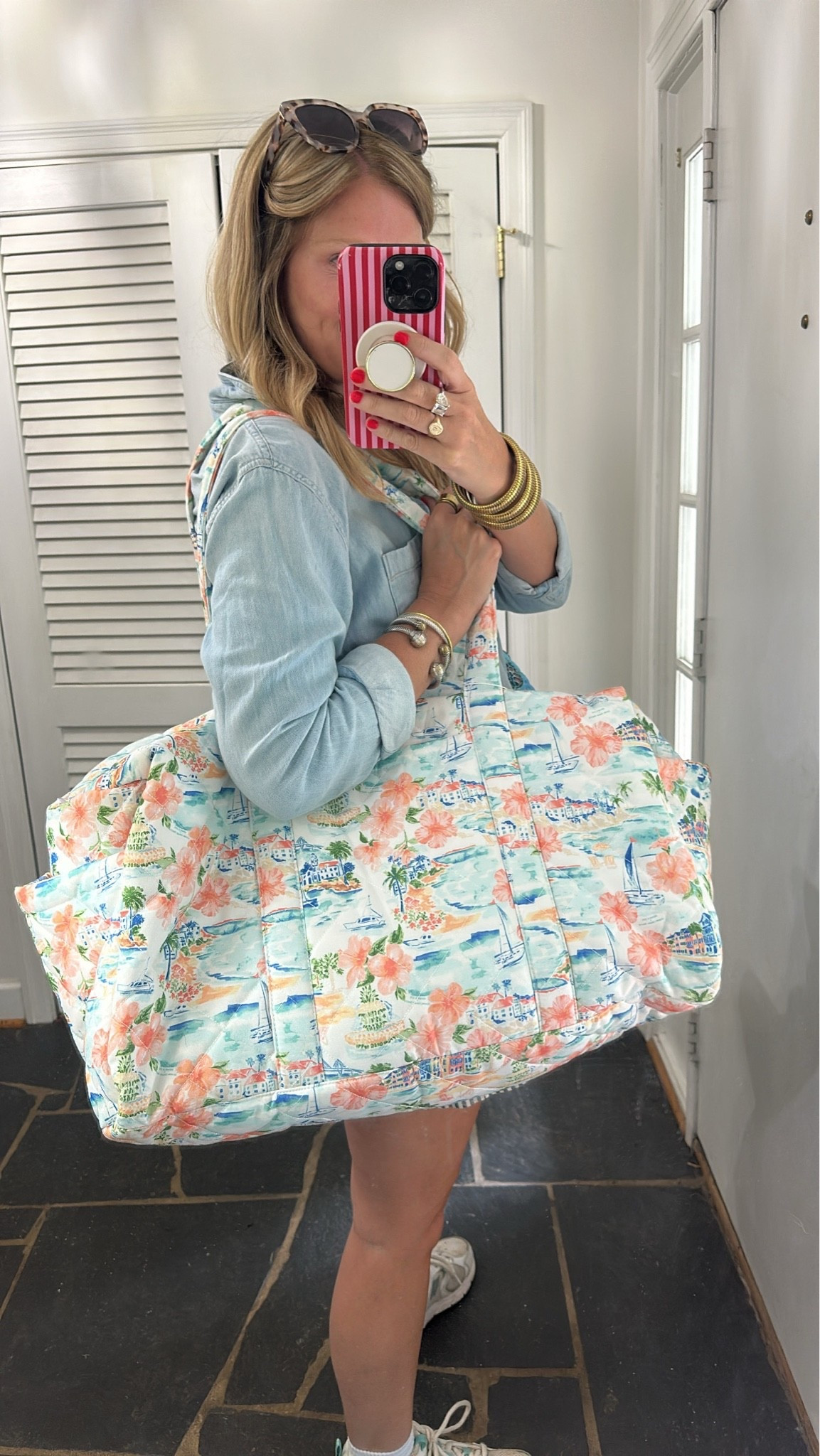 Such a cute tote, reminds me of Vera Bradley but it’s under $60!