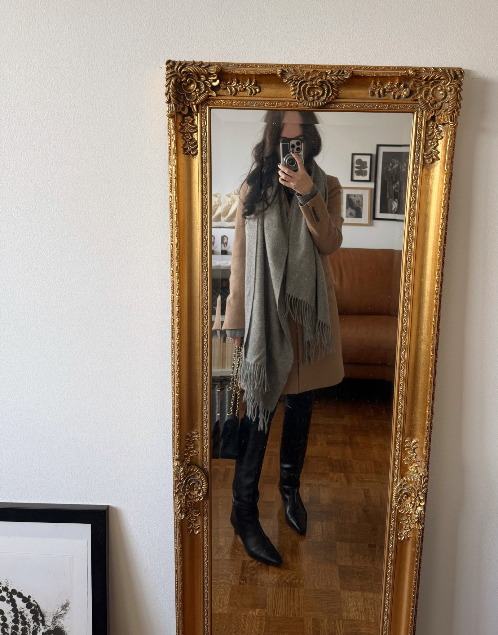 Coat: Uniqlo
Scarf: ASOS
Leggings: TNA
Boots: Massimo Dutti
Bag: Xhanel

#LTKwinter #LTKpetite #LTKcanada