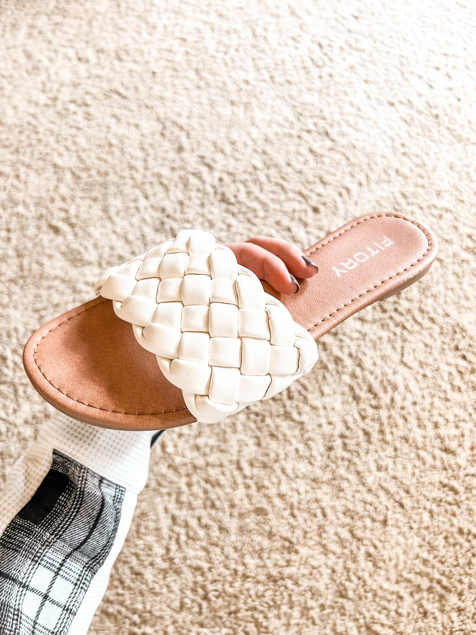 Flats sandals, fall sandals, braided sandals, open toe sandals, summer shoes, fall shoes, fall flats, fall outfit idea

#LTKfindsunder50 #LTKstyletip #LTKshoecrush