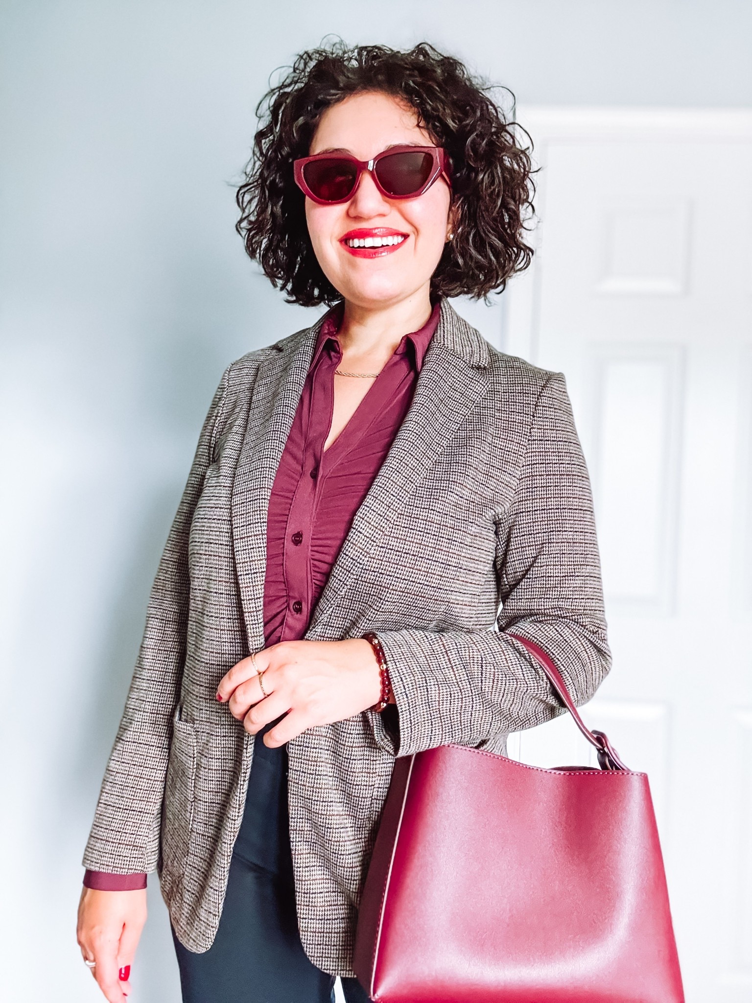 Fall outfit, chic outfit, workwear, fall blazer, fall bag, burgundy 

#LTKStyleTip