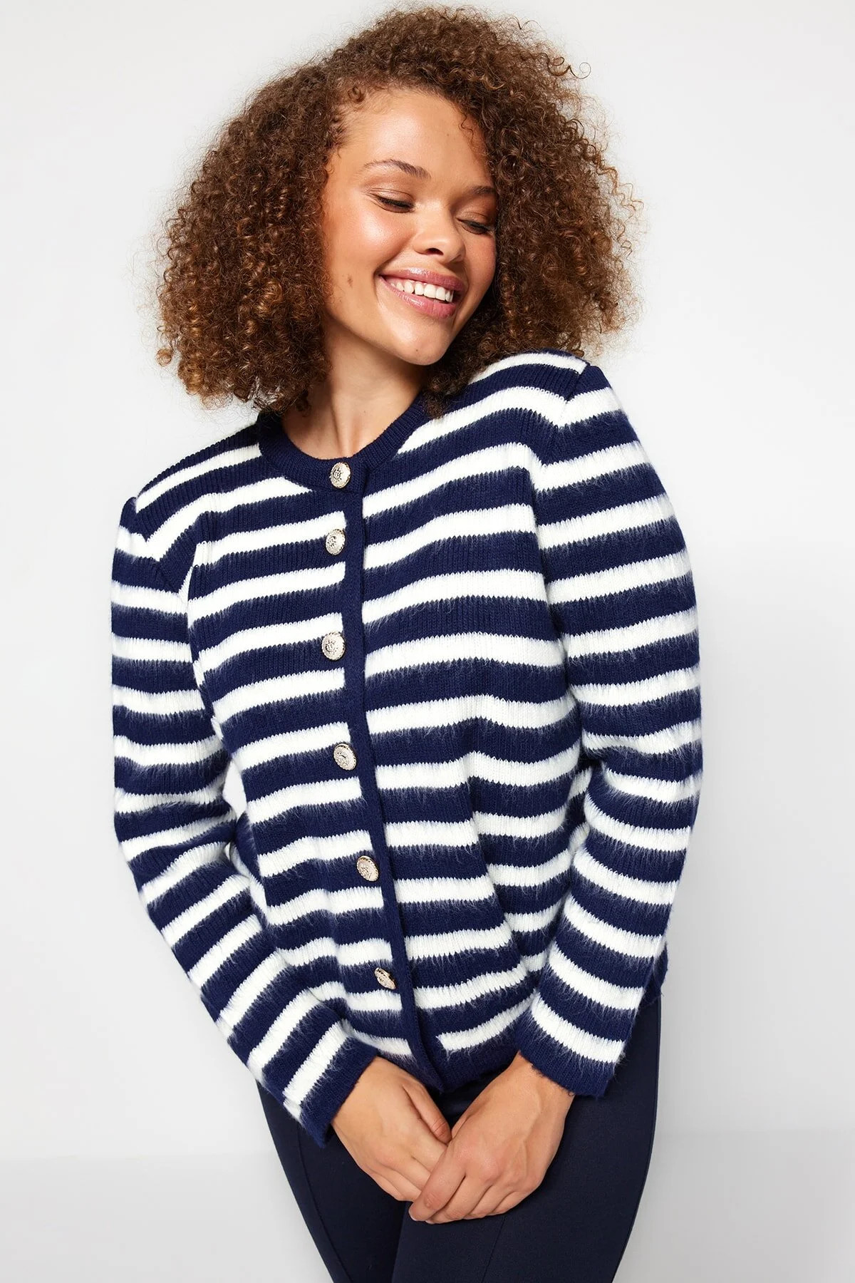 Große Größen in Strickjacke - Mehrfarbig - Regular Fit | Trendyol DE