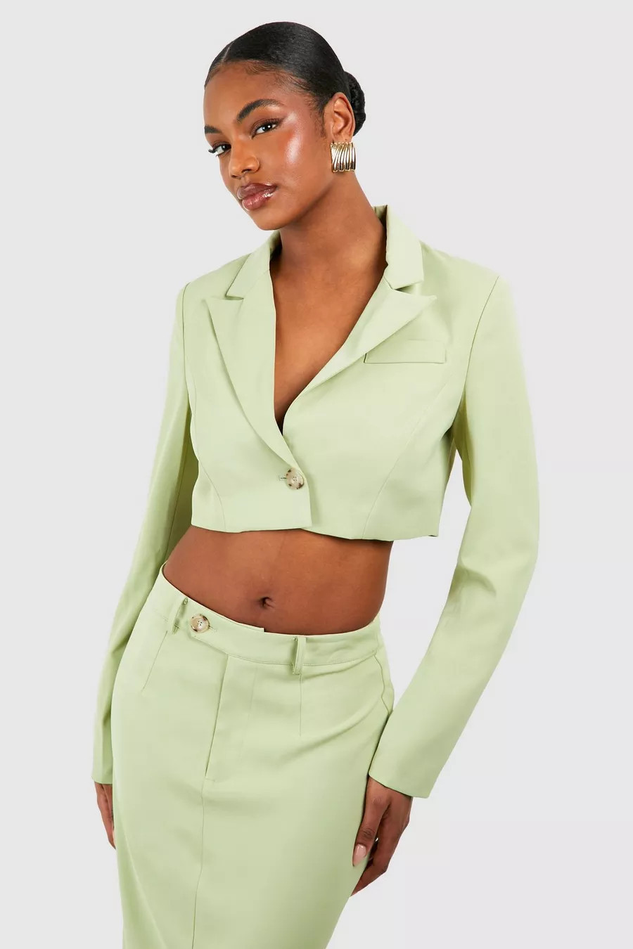 Tall Woven Tailored Cropped Blazer | boohoo (US & Canada)