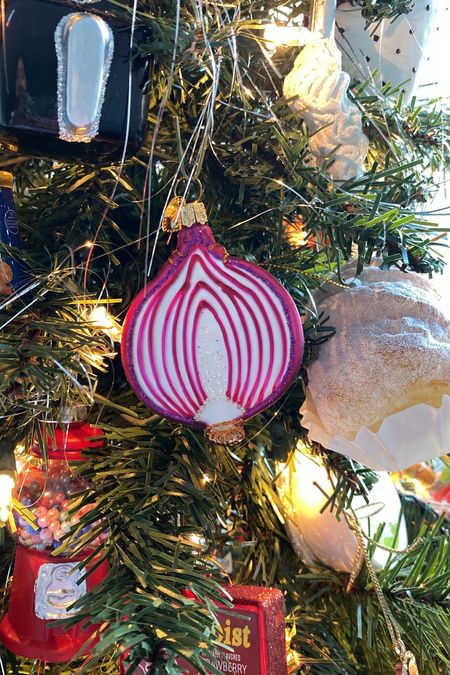 Red onion ornament for a food themed Christmas tree. // food ornament, air fryer ornament, food Christmas ornament

#LTKCyberWeek #LTKhome #LTKHoliday