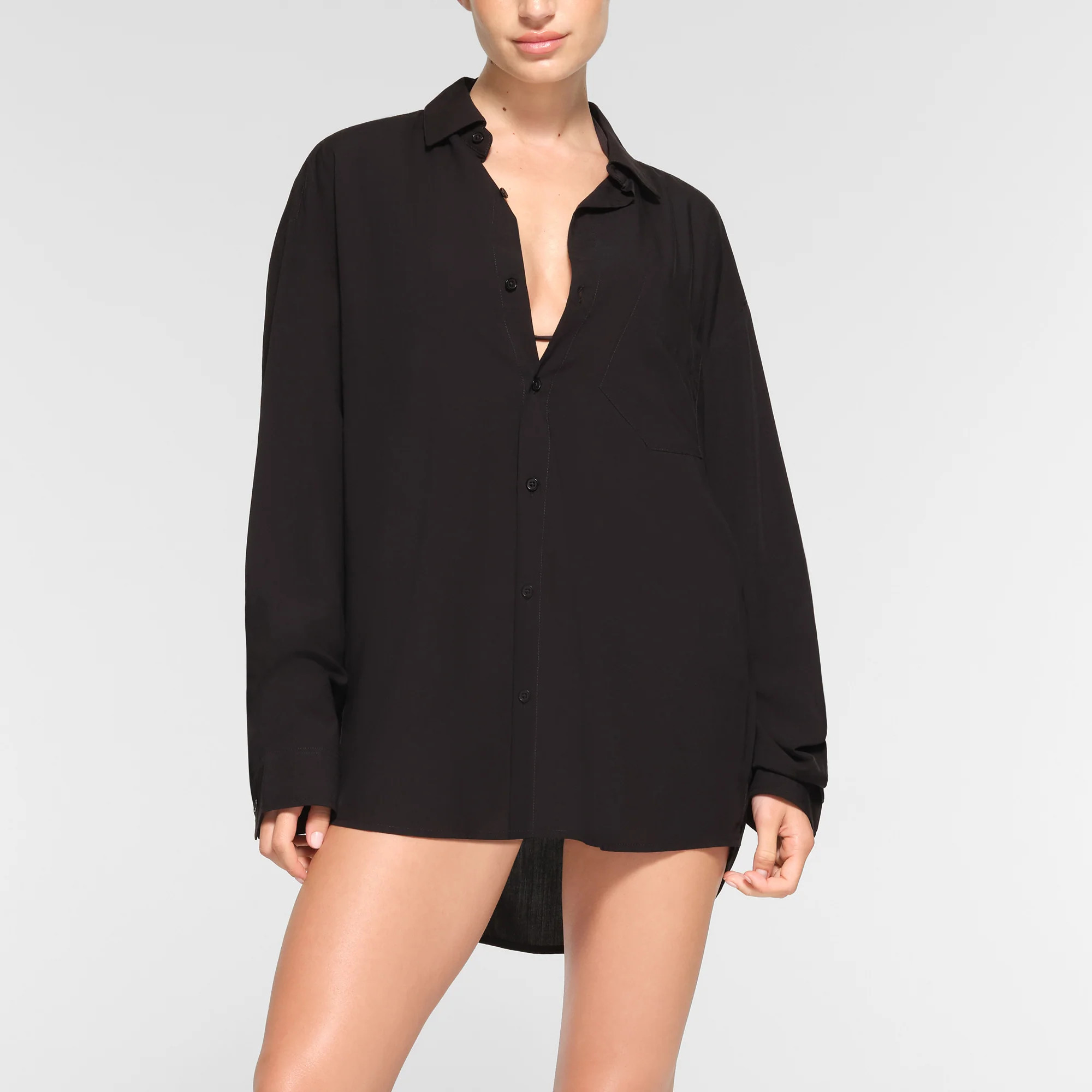 SKIMS Cover Up Shirt | Black | XS | Cover Ups | SKIMS (US)