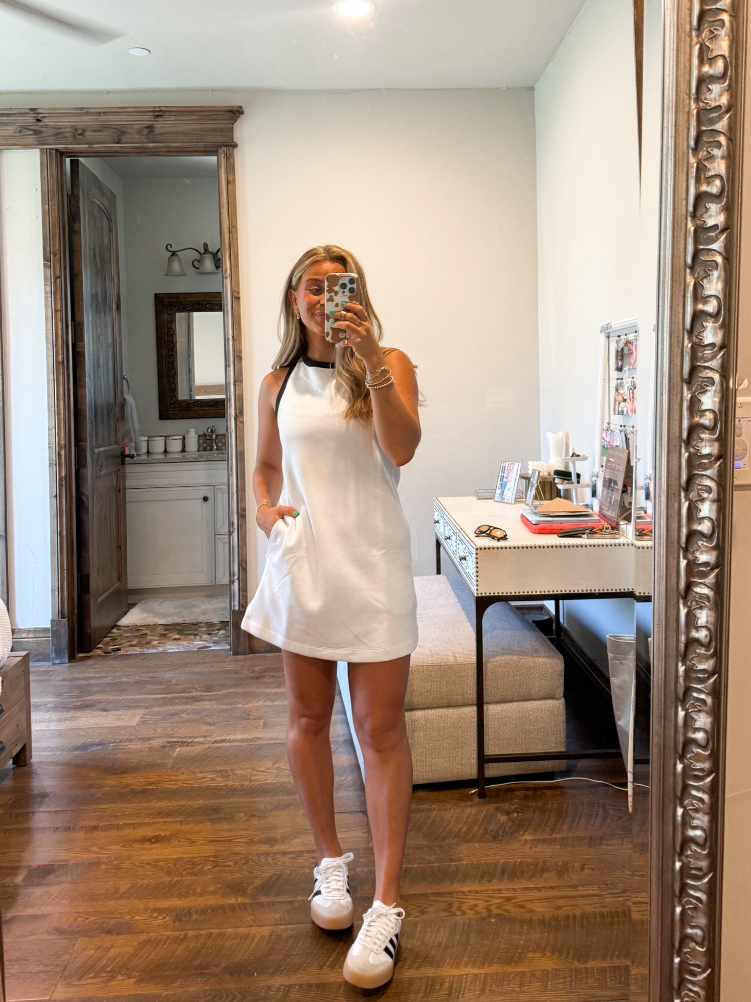 Casual summer day dress


#LTKSeasonal #LTKTravel #LTKSaleAlert
