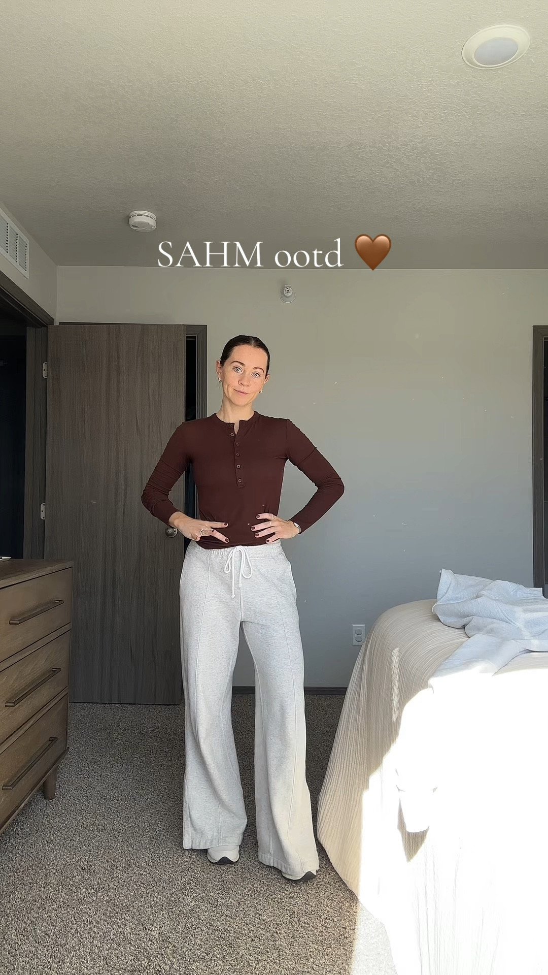 This is your reminder that you can wear sweats and still feel put together 🤎

#LTKFindsUnder50 #LTKPetite