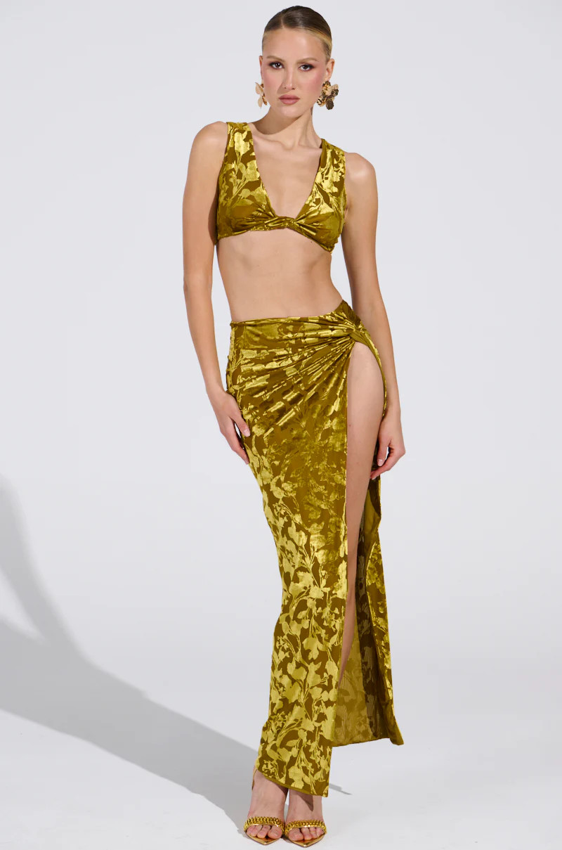 FLY AWAY MAXI SKIRT | AKIRA