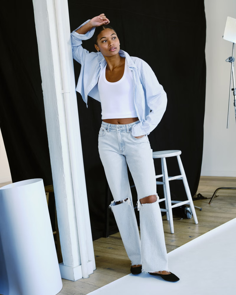 Curve Love High Rise 90s Relaxed Jean | Abercrombie & Fitch (US)