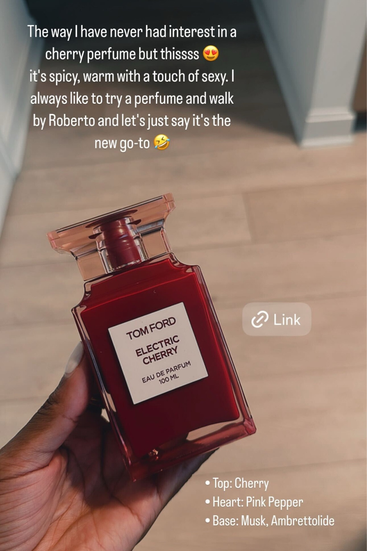 Spicy, warm with a touch of sexy.
#fragrance #sexy #fashion 