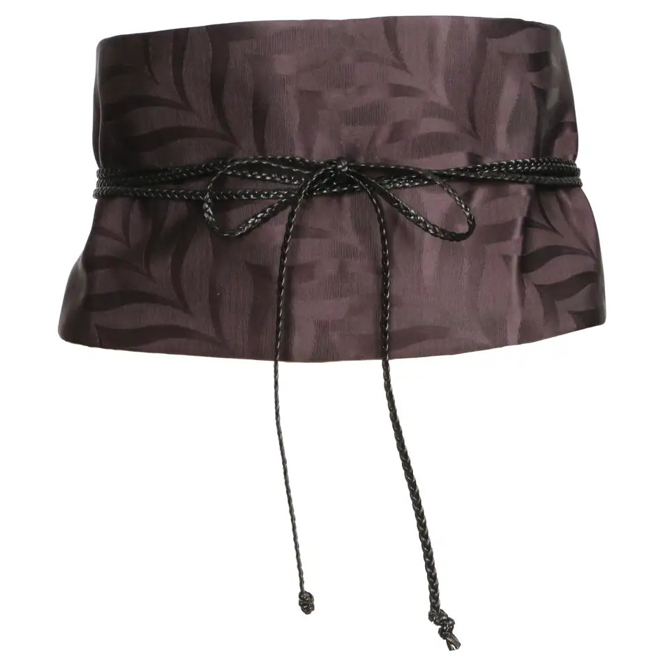 1996 TOM FORD for GUCCI black spazzalato leather belt with gilt buckle | 1stDibs