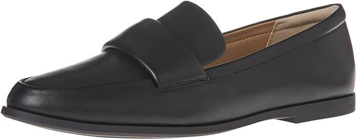 Amazon Essentials Women's Soft Almond Toe Loafer | Amazon (US)