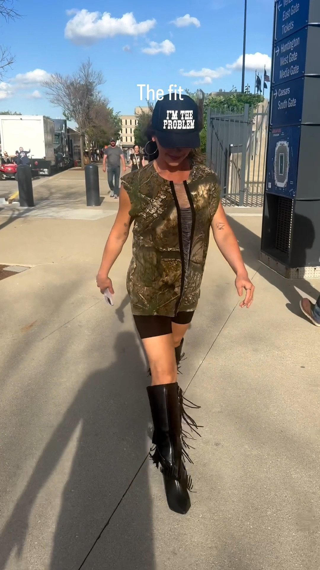 The fit versus the pictures 🎶🎫🤠

My oufit to the Wallen concert included this oversized camo re-purposed tshirt from Trendy and Tipsy with tall black front boots and an “I’m the Probkem” trucker hat I found on TT shop 🤗

Country concert oufit + date night outfit 🎶🎫🤠

#LTKvlog #LTKstorytime #LTKdayinmylife