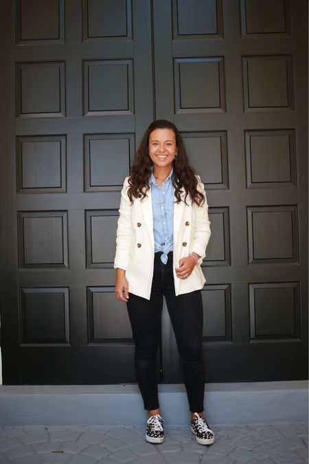Styling the classic white blazer with a denim shirt and black skinnies (sorry the sneakers are OOS but white sneakers work too!) 

#LTKFind #LTKstyletip #LTKxNSale