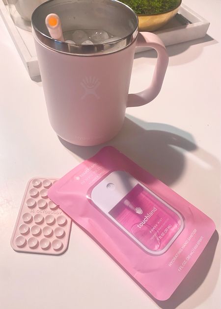 Amazon finds
Octobuddy 
Touchland
Pink hydro flask 

#LTKhome #LTKfindsunder50 #LTKbeauty
