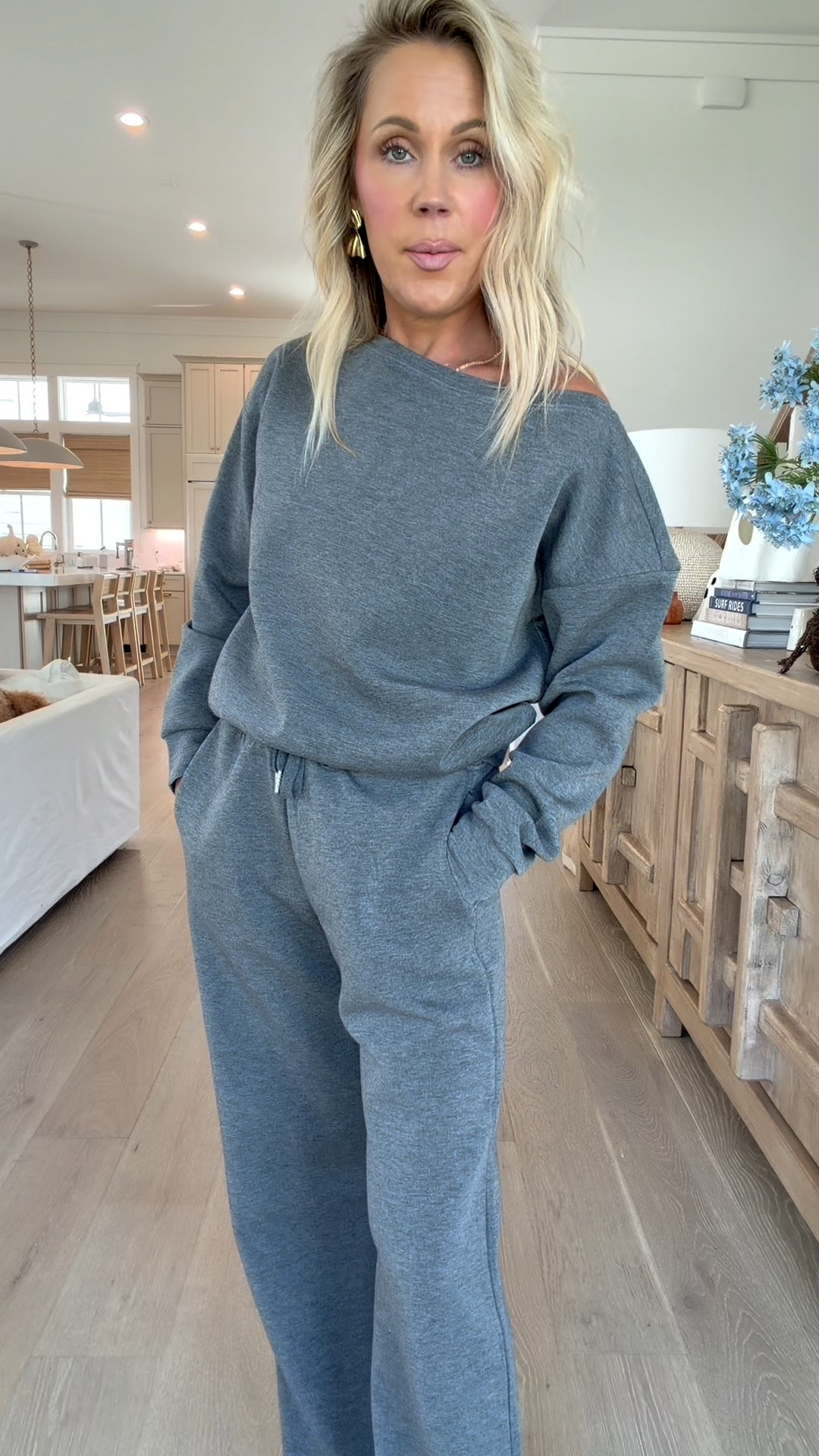Loungewear - travel outfit - fall outfit 

#LTKStyleTip #LTKTravel #LTKFindsUnder50