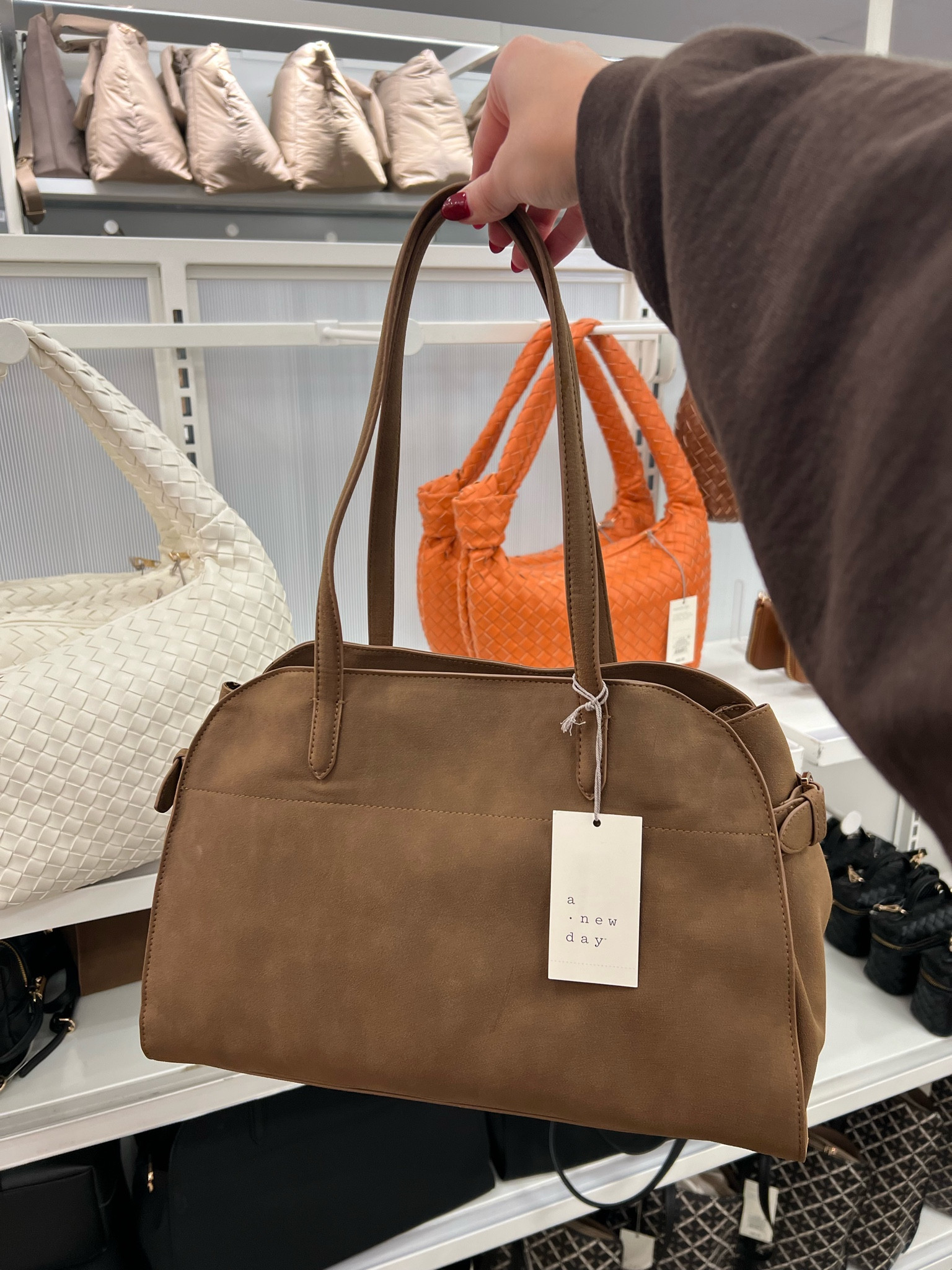 Gorgeous fall and winter shoulder purse #target 

#LTKWorkwear #LTKSeasonal #LTKFindsUnder50