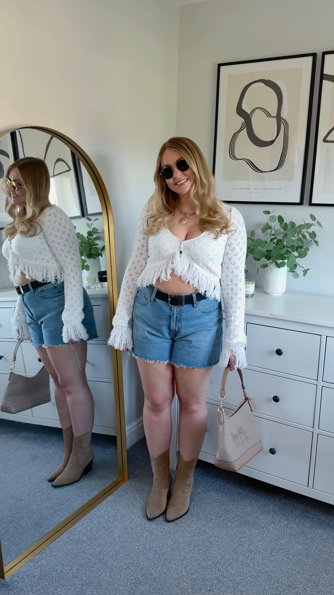 The warmer months can bring up some uncomfy feelings around your body. Take this as your reminder that you’re perfect just as you are right this minute 🫶🏻

#LTKgrwm #LTKootd #LTKMidsize