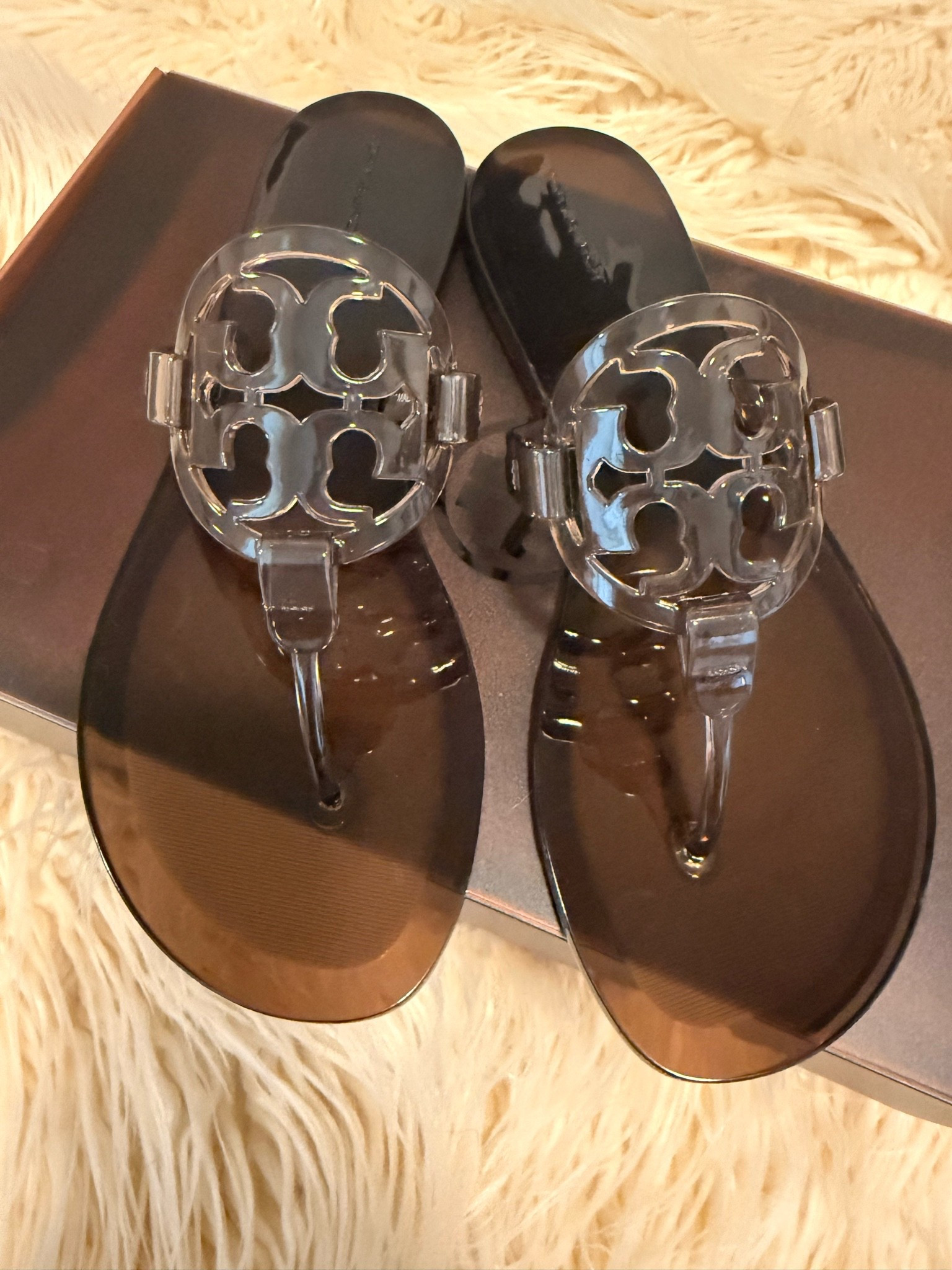 Tory Burch Jelly Miller Sandal 🤎

#LTKSeasonal #LTKU #LTKootd