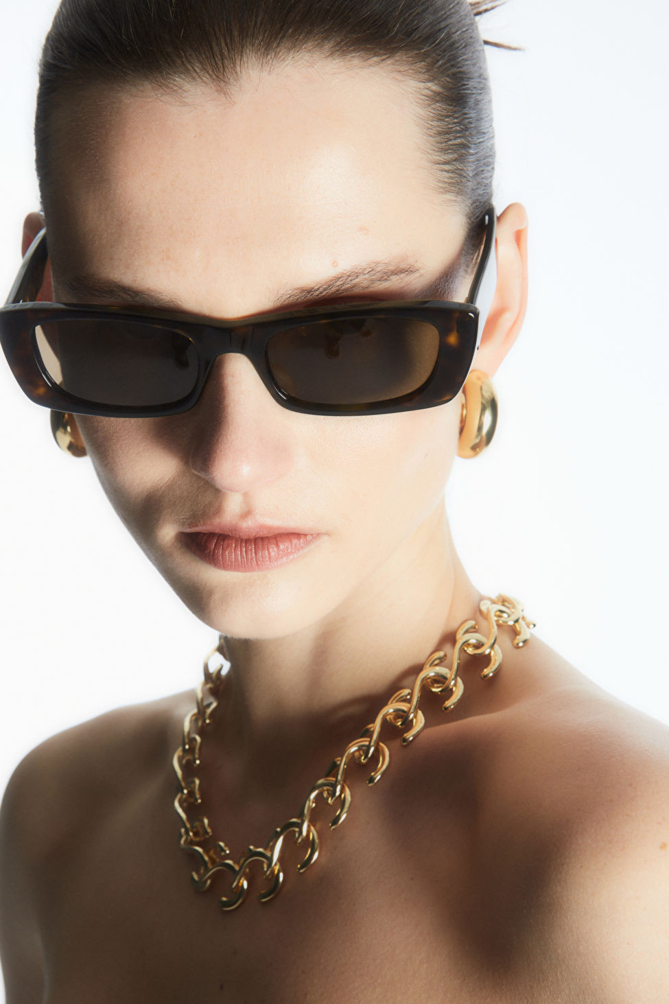 NARROW CAT-EYE SUNGLASSES | COS UK