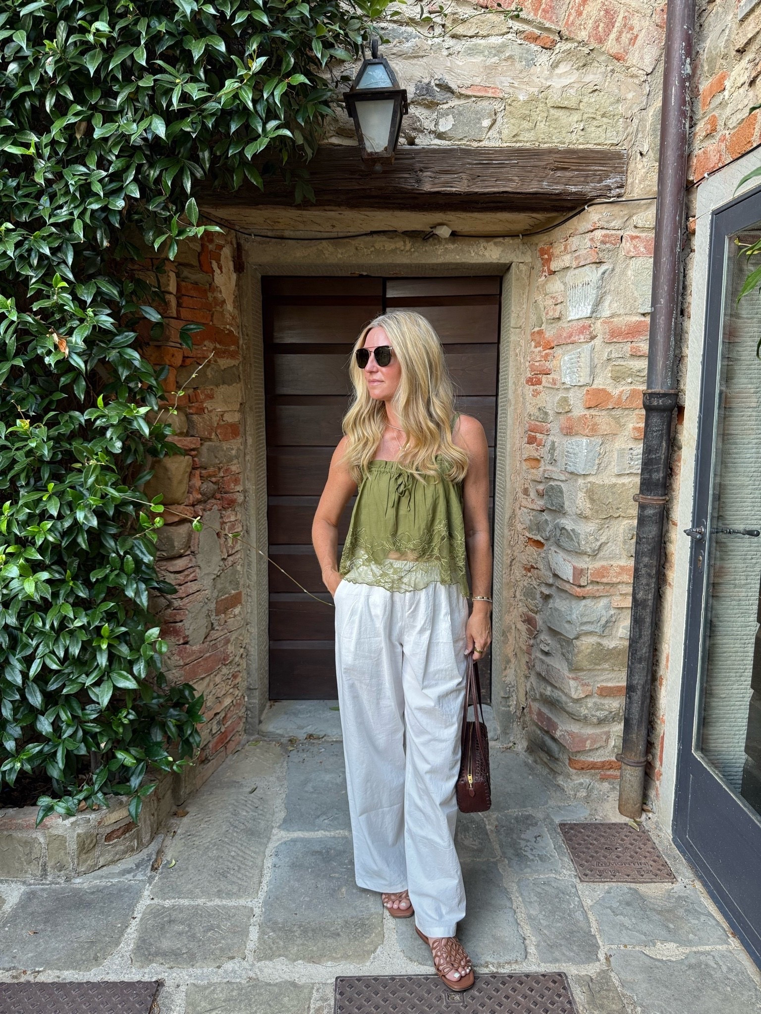 The prettiest lace @Anthropologie tank top and my favorite Amazon white pants!

#LTKOver40 #LTKootd #LTKdayinmylife