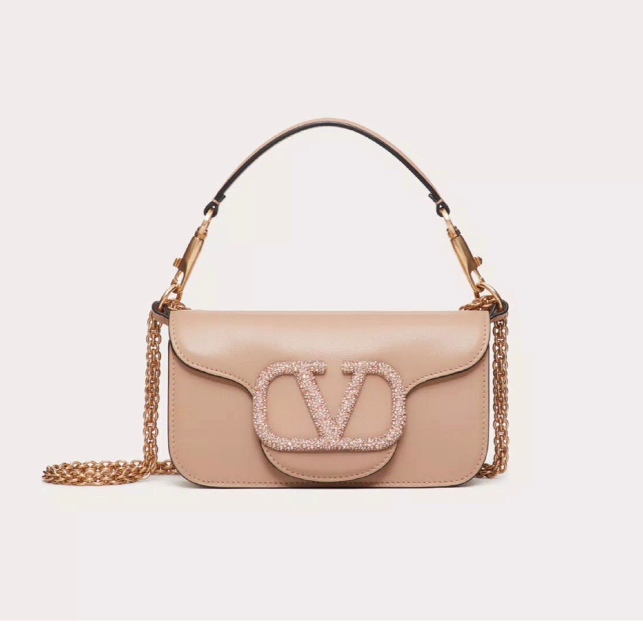
Valentino Garavani LOCÒ SMALL SHOULDER BAG WITH JEWEL LOGO COLOR: ROSE CANNELLE 


#LTKitbag #LTKstyletip #LTKsalealert