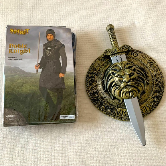 Noble Knight Adult costume | Poshmark