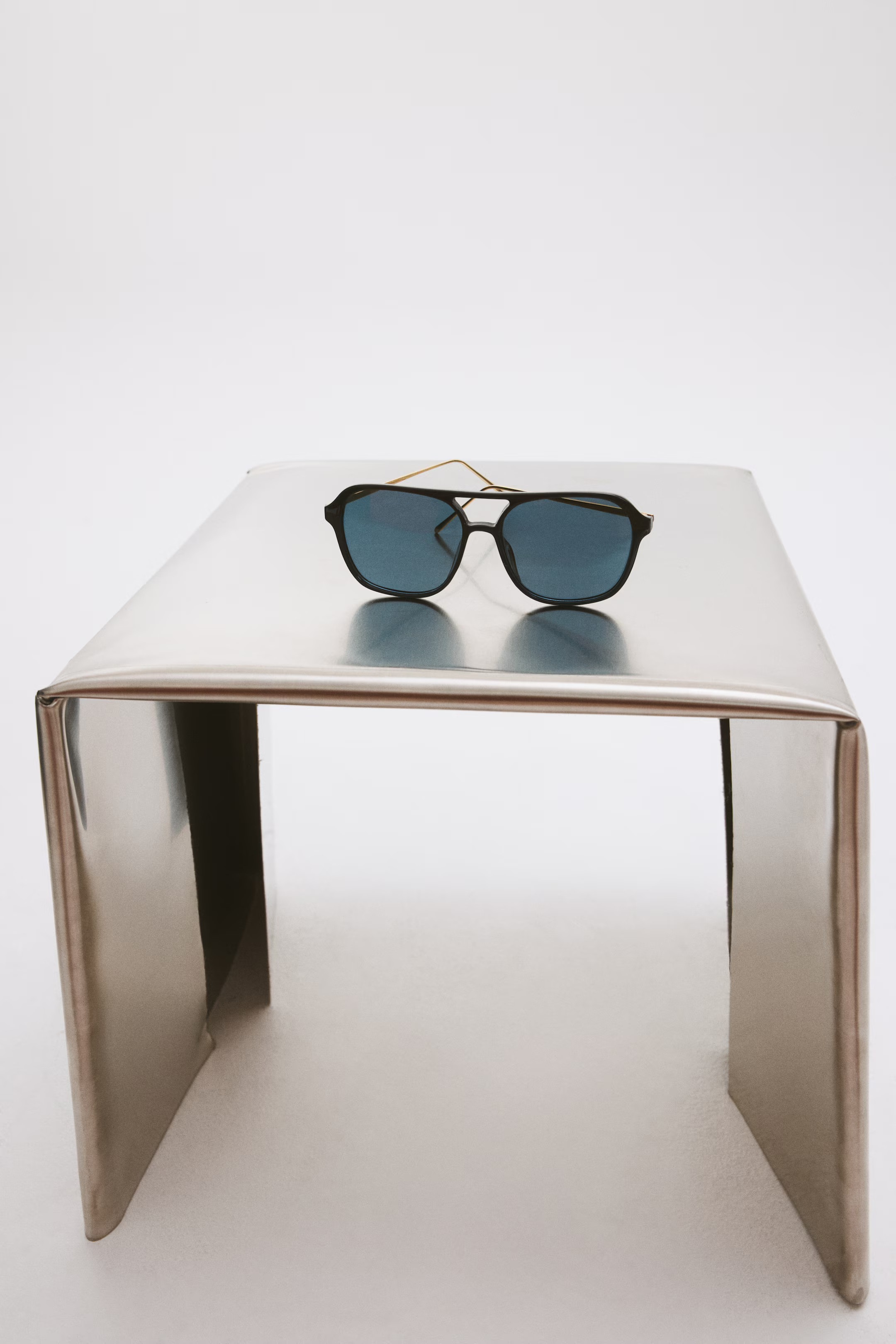 Polarisierende Sonnenbrille | H&M (DE, AT, CH, NL, FI)