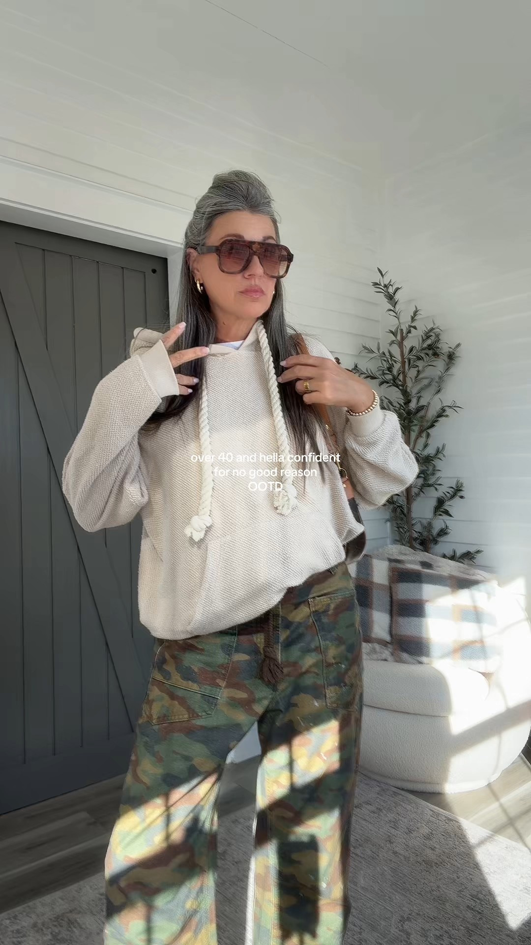 Winter OOTD 
wearing s in hoodie 
TTS 27 in jeans 
Shoes TTS 

#LTKootd #LTKmomlife #LTKOver40