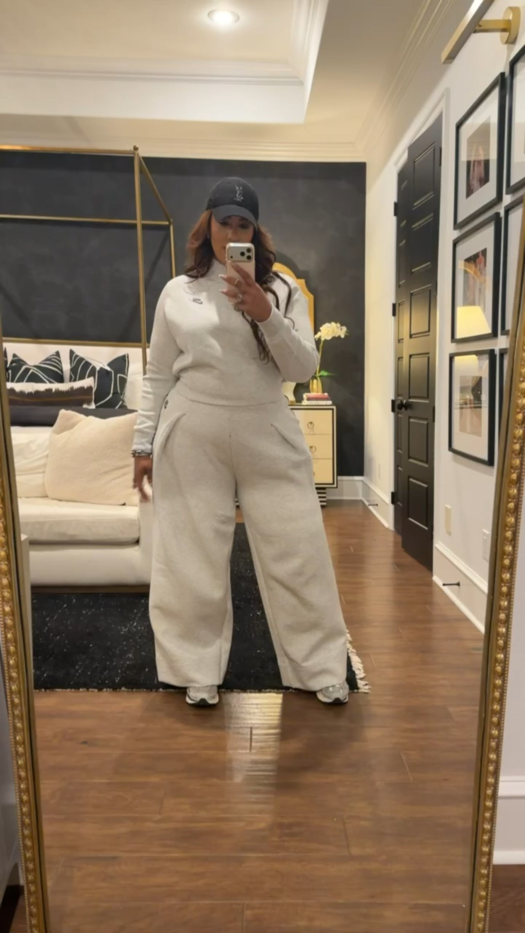 Travel fit on repeat ✈️ You know it’s good when you get it in multiple colors! 

#LTKTravel #LTKMidsize #LTKootd