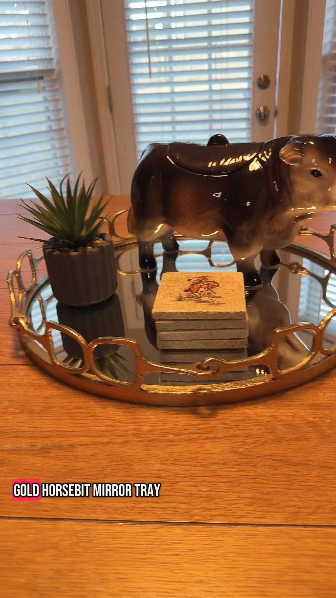 Viral horse-bit tray from TjMaxx.com / Bull/Cow cookie jar and coasters from Amazon / Western Home Decor / Western Decor / 2Todayfinds