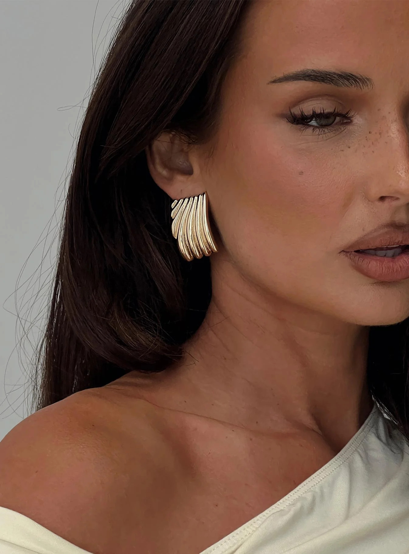 Precarious Earrings Gold | Princess Polly US