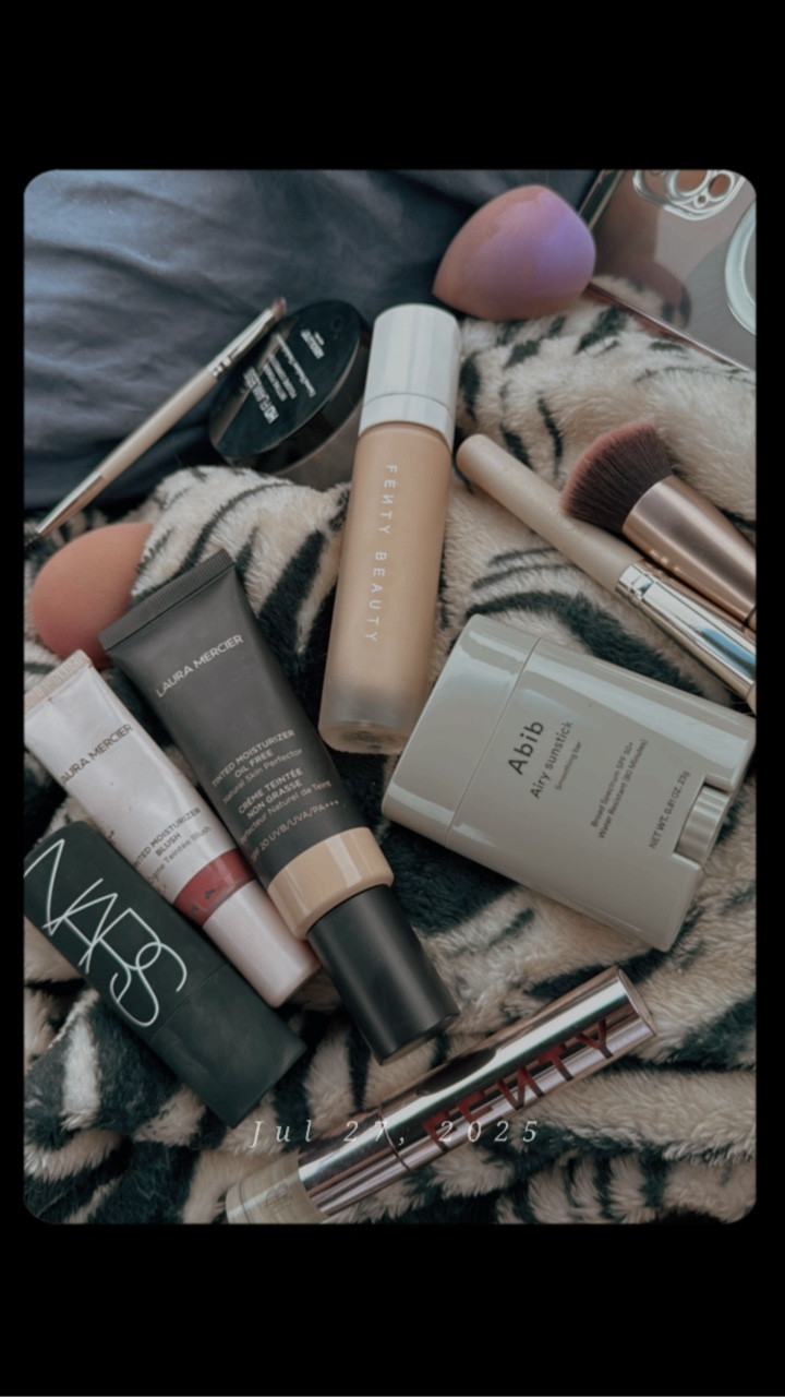 POV: T-shirt. Shorts. Full glam face. Because who says you need a reason to look good?

it’s for the mood, the vibe, the main character moment. 💄
 
So, starting with my go-to @abib.official sunscreen (because we don’t skip SPF here, besties), A little @lauramercier tinted moisturizer magic for that natural,radiant base followed by the @fentybeauty foundation for that flawless even finish and the blush to bring the color back from @lauramercier and of course the @narsissist highlighter + NARS lips combo for that glow and pout. 💋

Btw It’s my little self-care ritual, my private concert moment, my main character energy before life gets loud again.

And honestly? Casual fit, full glam is a lifestyle at this point. 😂

Tell me… do you also get ready just for YOU? 🤭

#grwm #casualbutglam #makeuproutine #selfcareritual #abibsunscreen #lauramercier #fentybeauty #narsbeauty #BathroomChronicles #maincharacterenergy