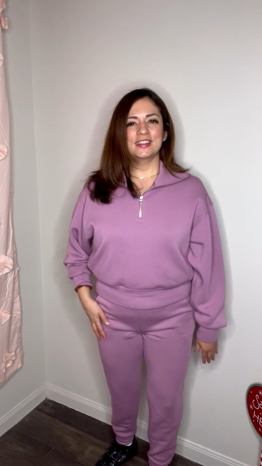 This set is so comfy plus 50% off size xs in sweatshirt and small in pants 