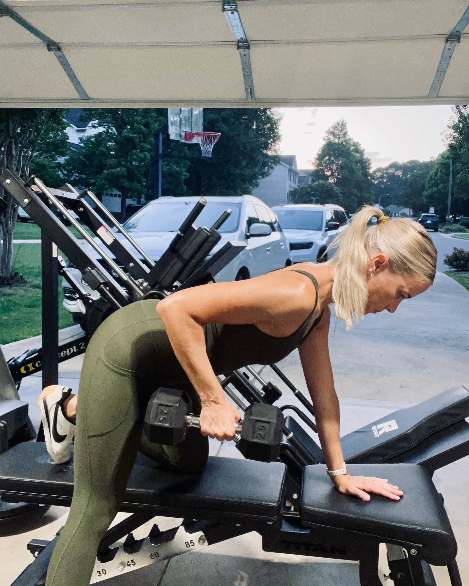 Another busy workday with clients to see, so I need an outfit that’s ready for whatever the day brings—including squeezing in a workout. 💪

This Old Navy matching set checks all the boxes: built-in bra, pockets in the leggings, and comfortable enough to wear all day. The color I’m wearing is sold out, but it comes in several other gorgeous colors—and everything is on sale right now. Perfect time to grab one!

#LTKOver40 #LTKSaleAlert #LTKfitnessgoals